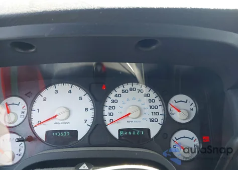 2004 Dodge Ram 1500 Slt/Laramie z USA, uszkodzony, nr VIN 1D7HU18D94J293780